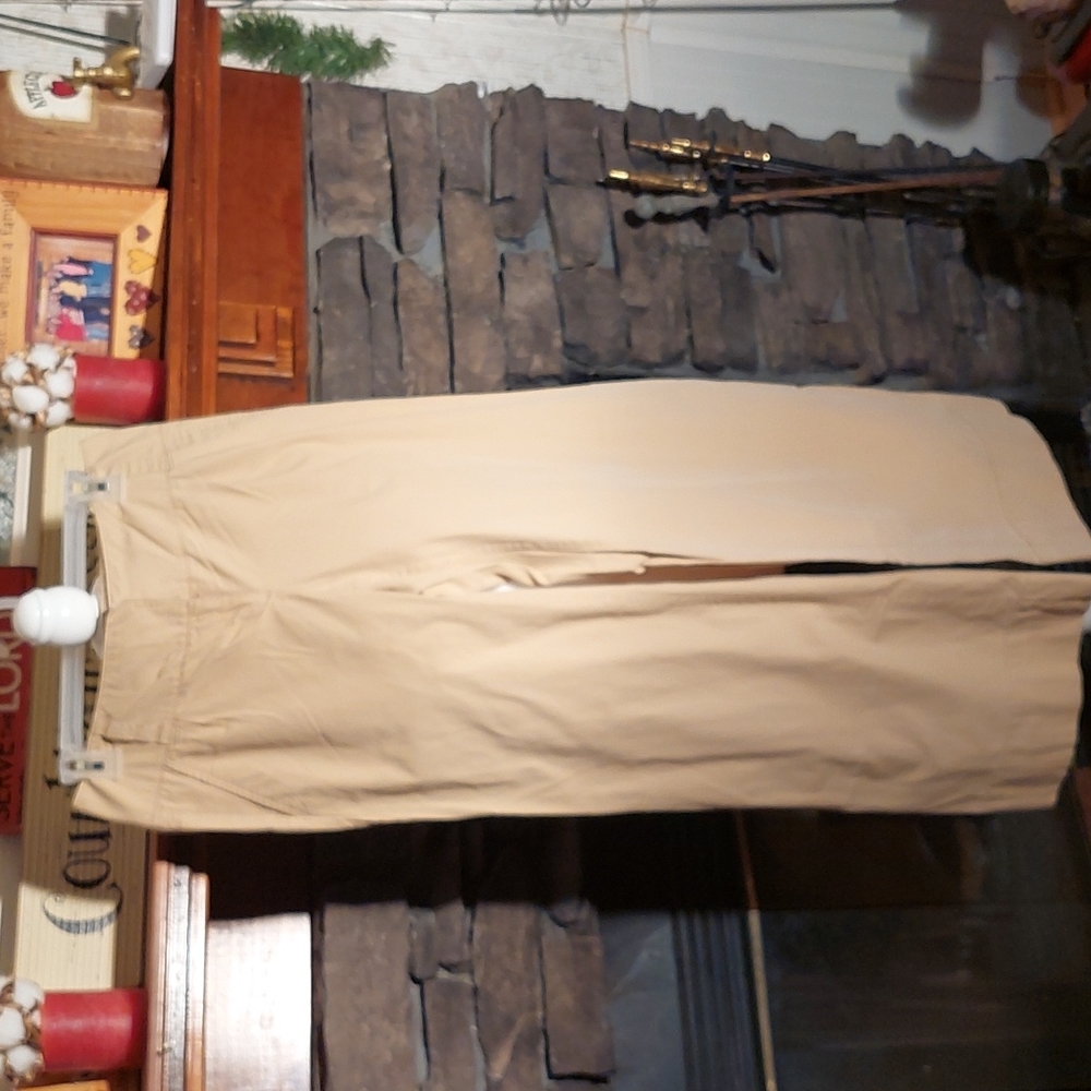 Wide leg pants